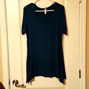 LuLaRoe Perfect Tee, size M, Solid Hunter Green